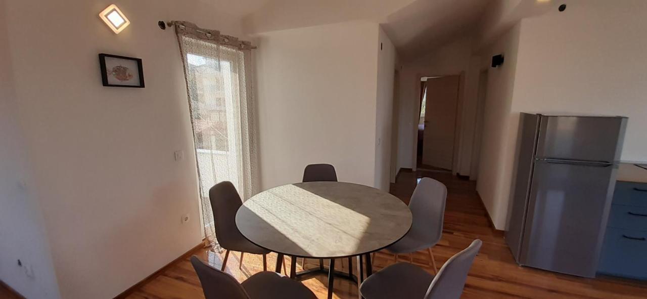 Apartmani Rita 슬라티네 외부 사진