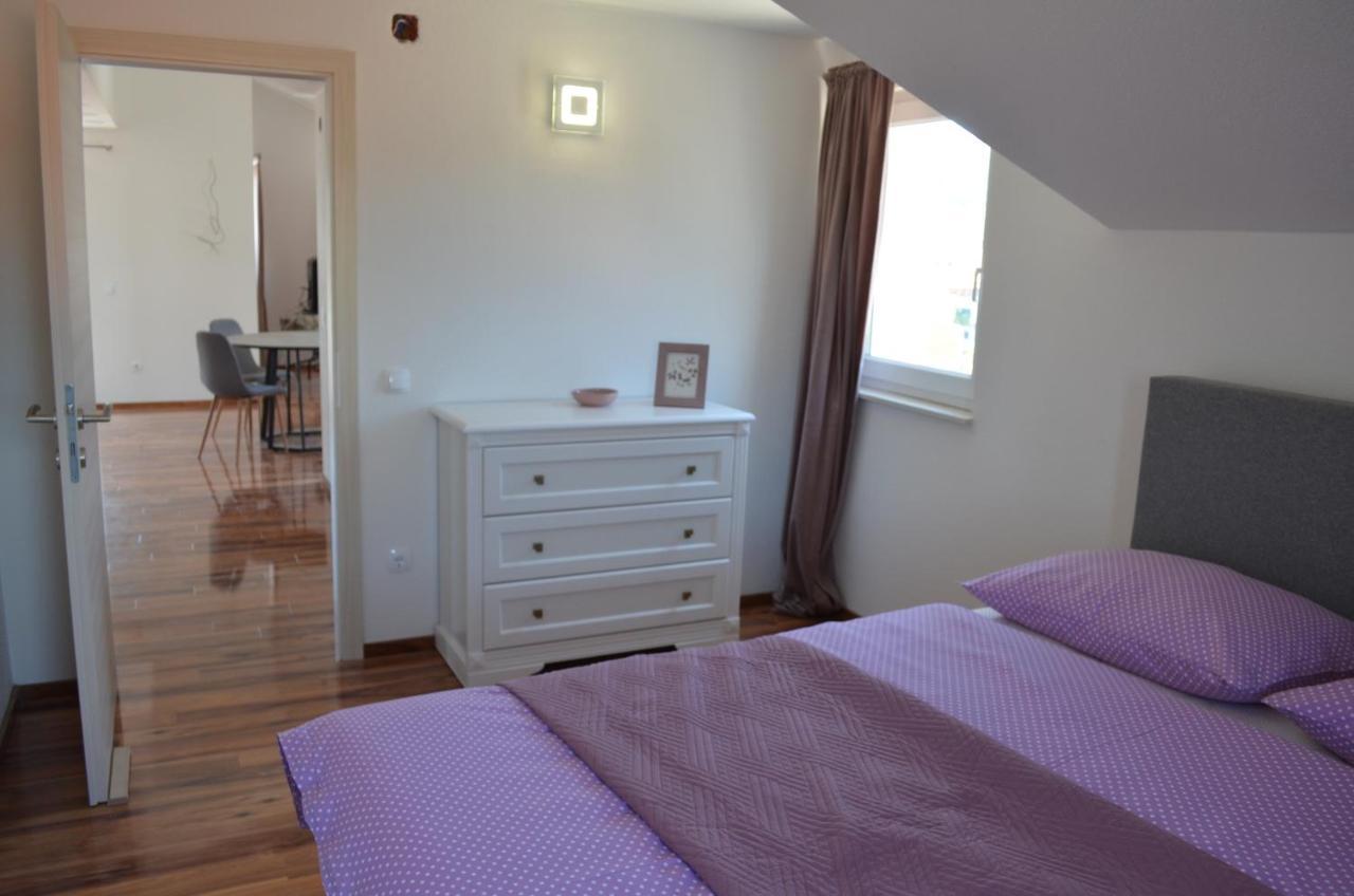 Apartmani Rita 슬라티네 외부 사진
