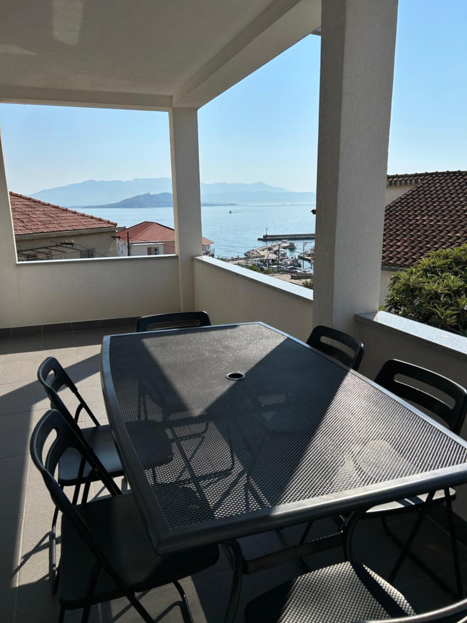 Apartmani Rita 슬라티네 외부 사진