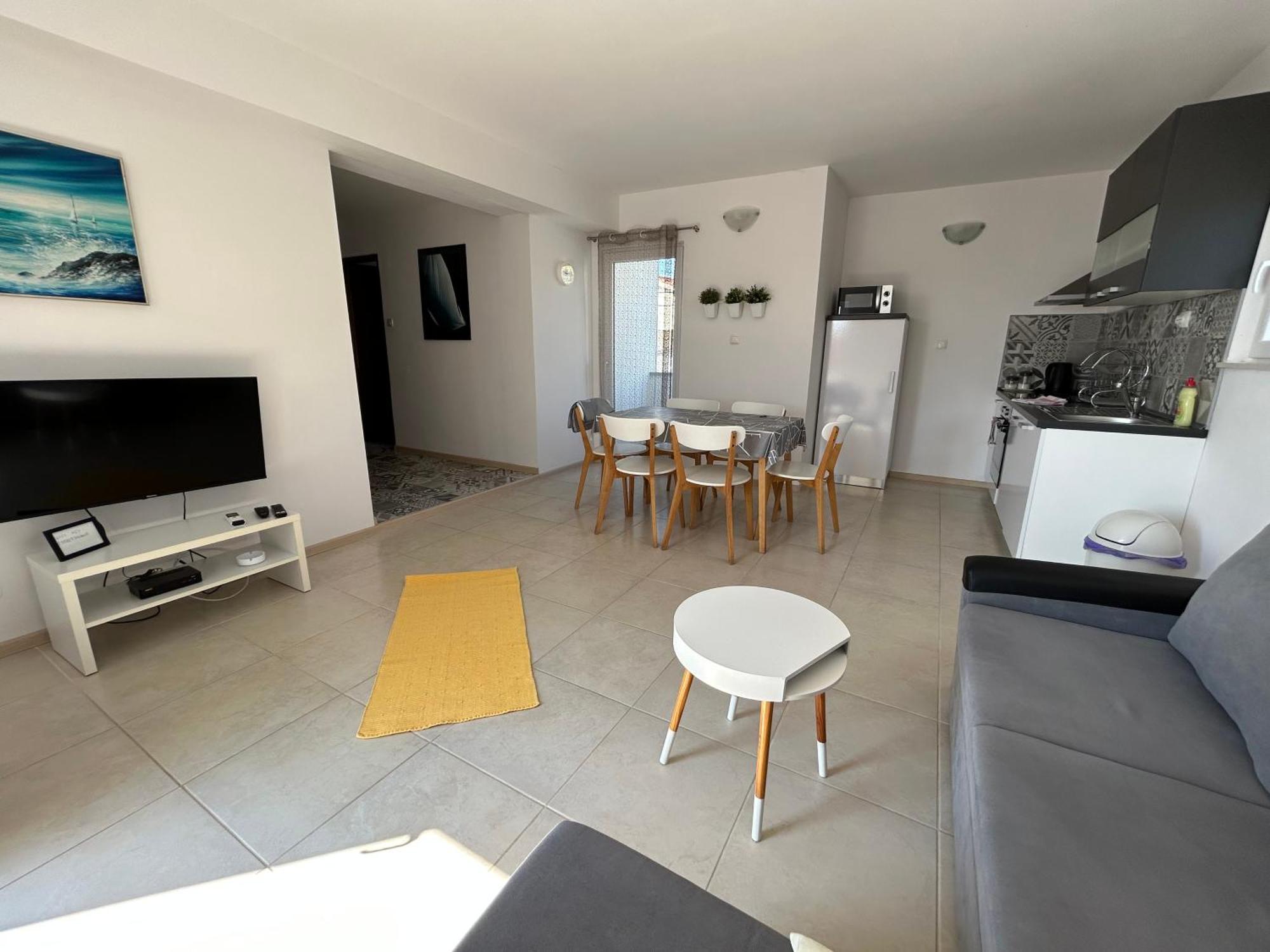 Apartmani Rita 슬라티네 외부 사진
