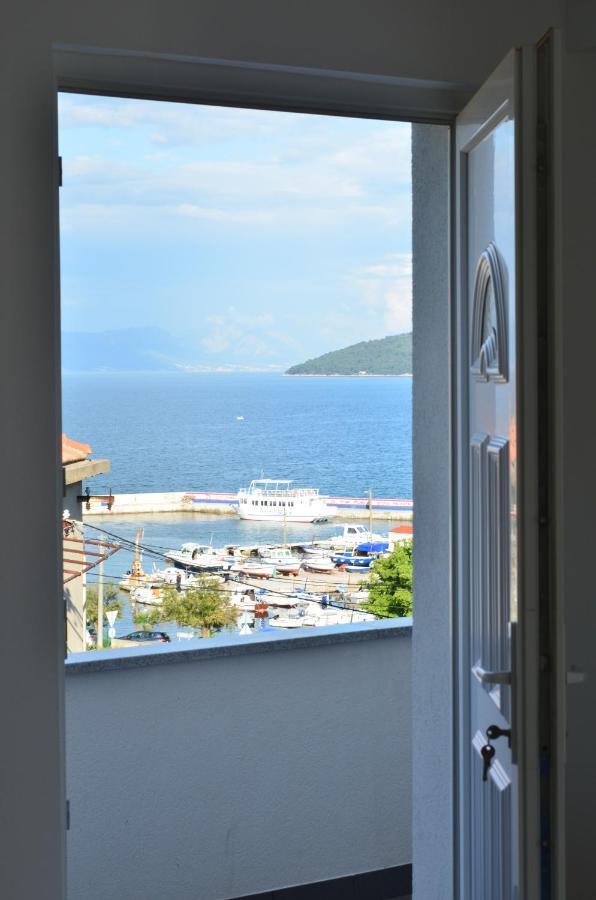 Apartmani Rita 슬라티네 외부 사진