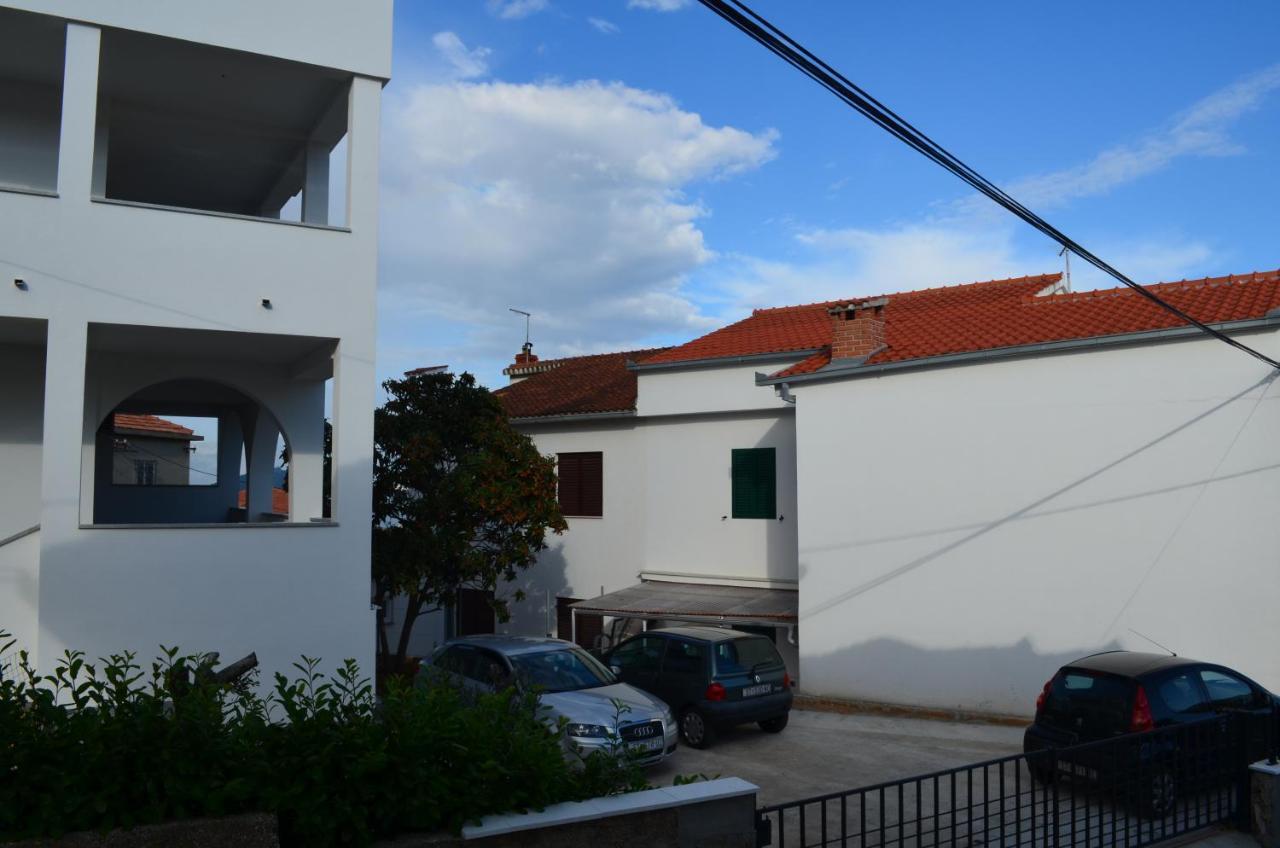 Apartmani Rita 슬라티네 외부 사진